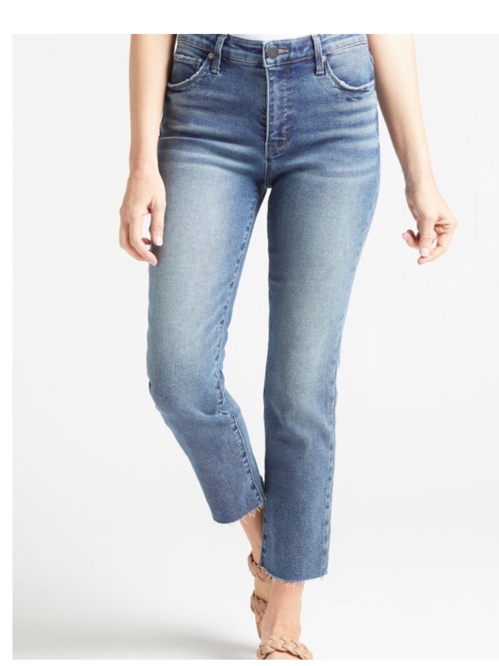 Evereve EVER Straight Jean Raw Hem Faded Blue High Rise